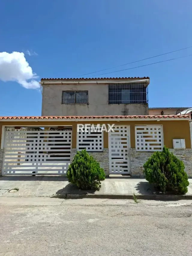 TU HOGAR IDEAL CON PISCINA Y GRAN POTENCIAL EN SANTA CRUZ DE ARAGUA! ✨ - 15
