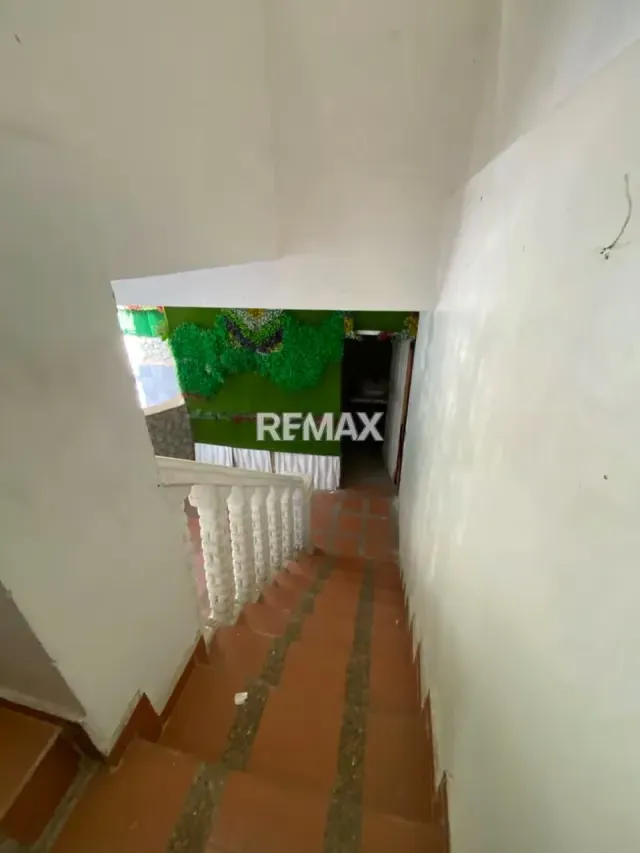 TU HOGAR IDEAL CON PISCINA Y GRAN POTENCIAL EN SANTA CRUZ DE ARAGUA! ✨ - 3