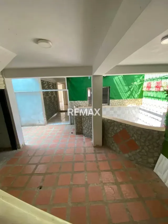 TU HOGAR IDEAL CON PISCINA Y GRAN POTENCIAL EN SANTA CRUZ DE ARAGUA! ✨ - 6