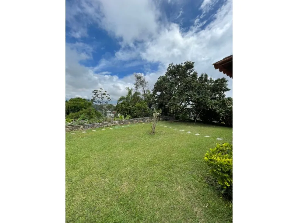 CASA EN VENTA CERRO VERDE - 13