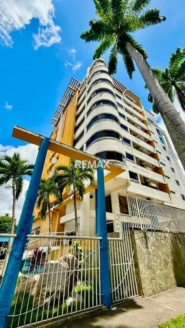 Venta de Penthouse Dúplex Res. Mi Fé Urb. Carabobo