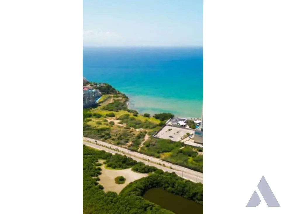 Se vende terreno 27.500m2 Porlamar 8960