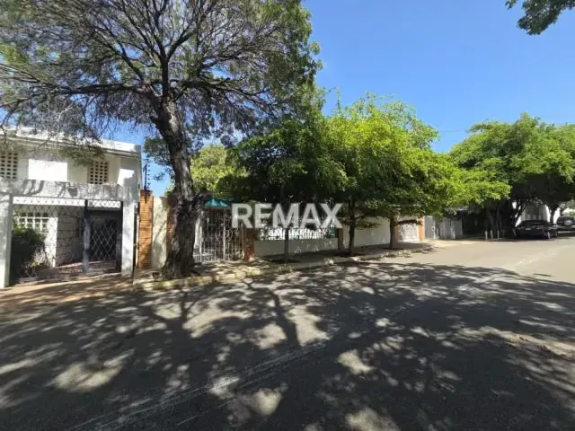 Venta de casa , Urbanización Maracaibo , Sector Tierra negra - 2