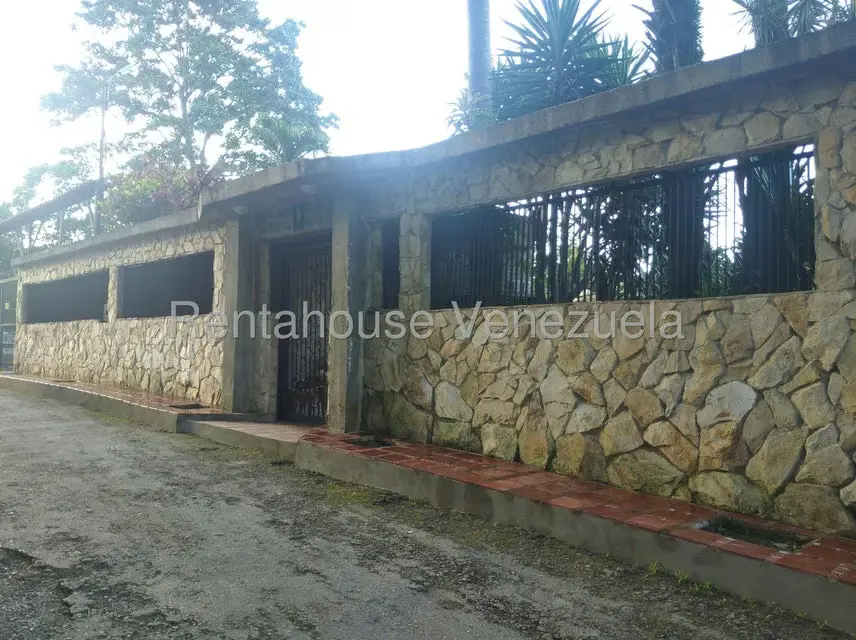 Casa (Casas de Campo) en Venta en Parcelamiento Cortada del guayabo, Miranda - 2
