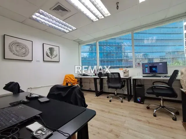 Alquilo oficina 75 mt2 torre corporativa urb. El Rosal - Chacao - 6