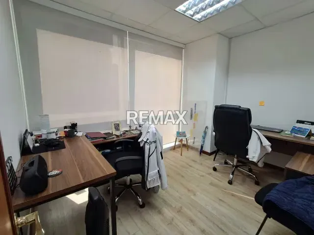 Alquilo oficina 75 mt2 torre corporativa urb. El Rosal - Chacao - 9