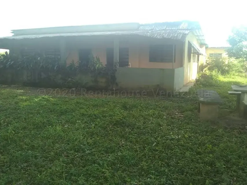 Terreno (Comercial) en Venta en Centro, Portuguesa