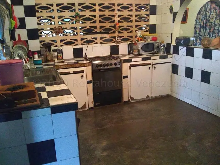 Terreno (Comercial) en Venta en Centro, Portuguesa - 5