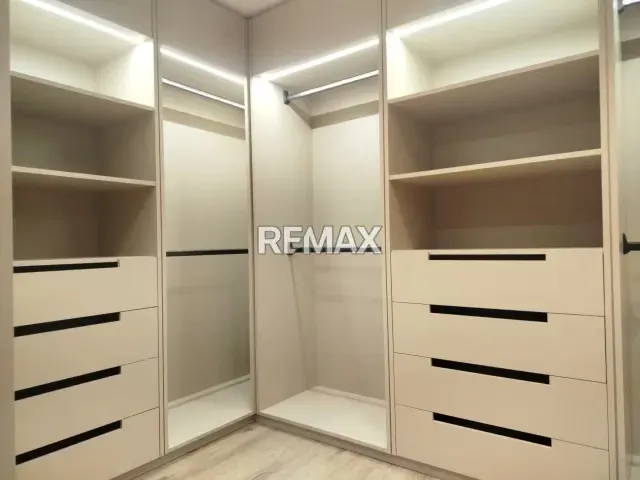 Apartamento P5 244m2 con terraza Los Naranjos de las Mercedes - 9