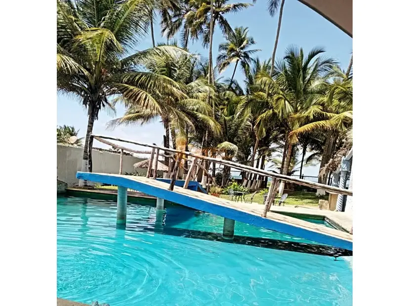 Hotel en Venta en Tucacas por menos de $140/m² – TCL H 6374922