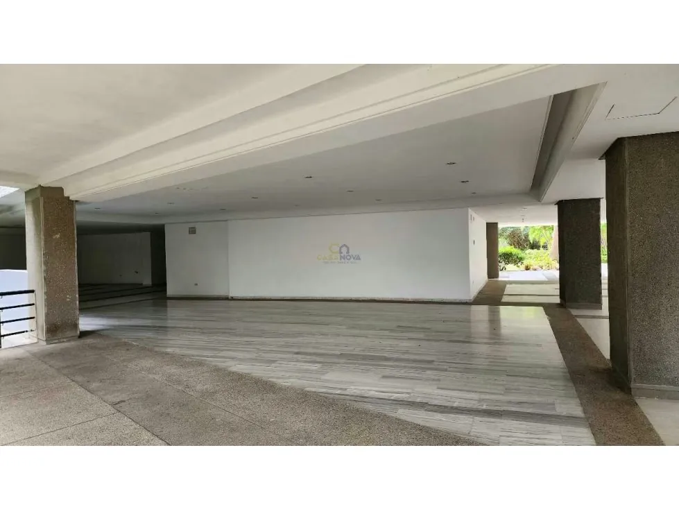 Se alqula PH vista al.Avila 360 Y terraza 400m2 Los Palos Grandes - 21