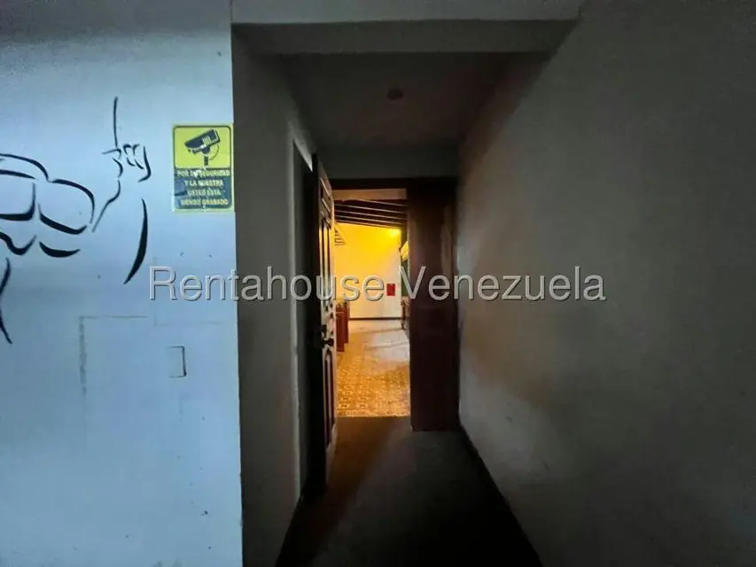 Local Comercial en Venta en Centro, Lara - 24