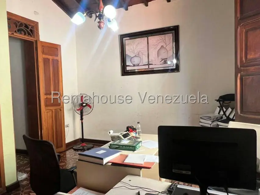 Local Comercial en Venta en Centro, Lara - 32