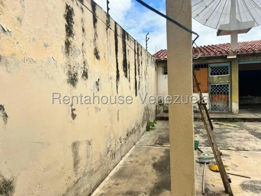 Local Comercial en Venta en Centro, Lara - 35