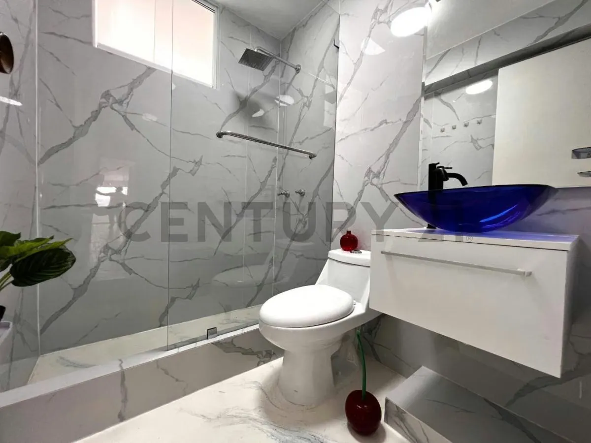 PH EN VENTA EN SEBUCAN, donde el Ávila y la ciudad se asoman en cada ventana - 16