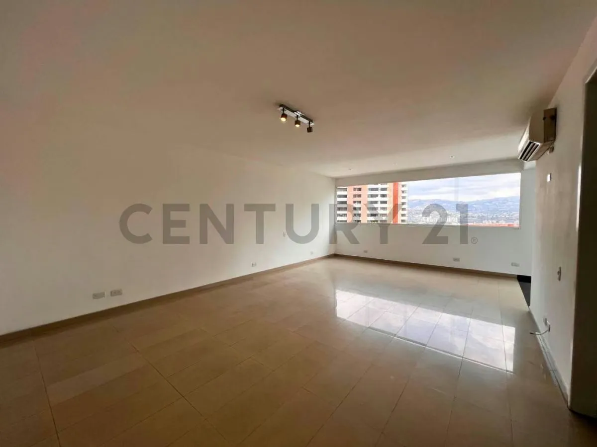 PH EN VENTA EN SEBUCAN, donde el Ávila y la ciudad se asoman en cada ventana - 22
