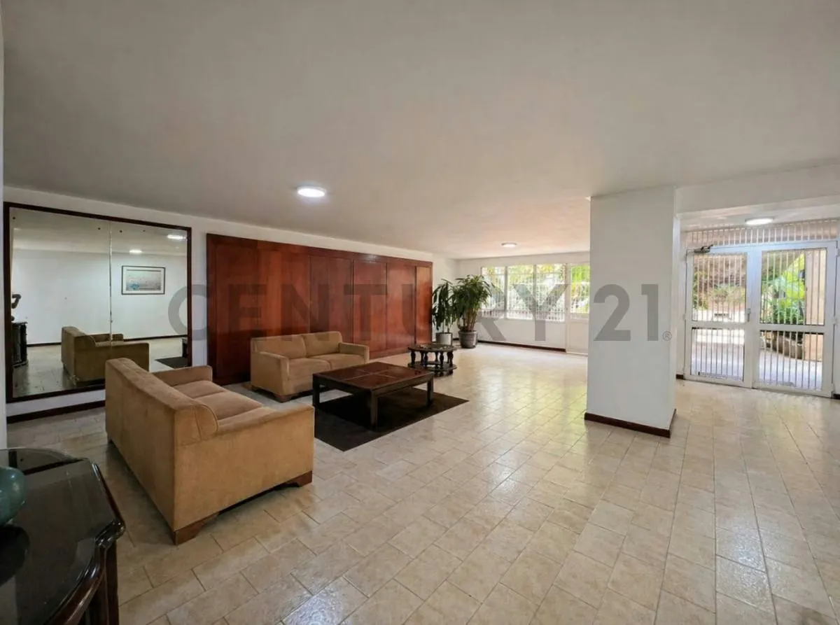 PH EN VENTA EN SEBUCAN, donde el Ávila y la ciudad se asoman en cada ventana - 28