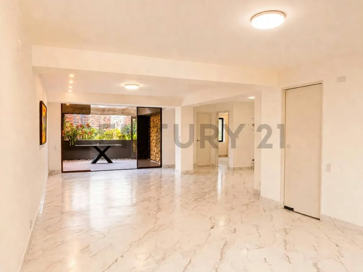 PH EN VENTA EN SEBUCAN, donde el Ávila y la ciudad se asoman en cada ventana - 3