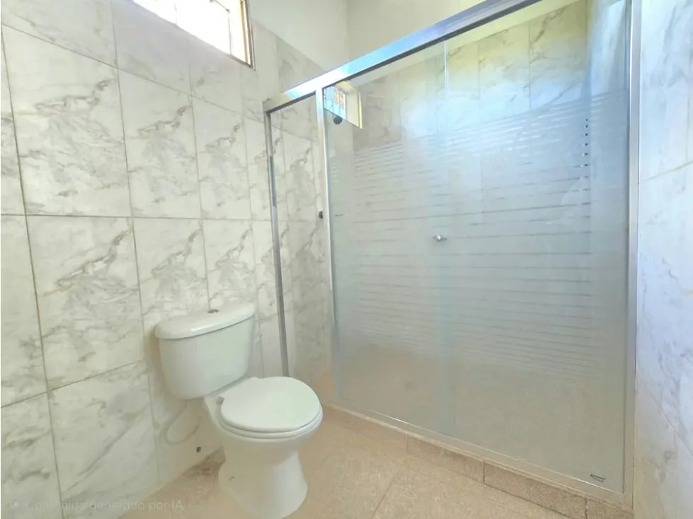 Vendo 3 Galpones con Casa en La Carretera Panamericana Km 18 Carrizal - 28