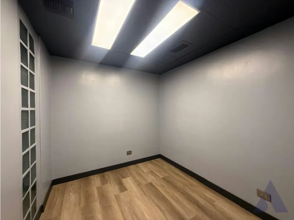 Alquilo oficina a estrenar 52m2 La Castellana 8941 - 12