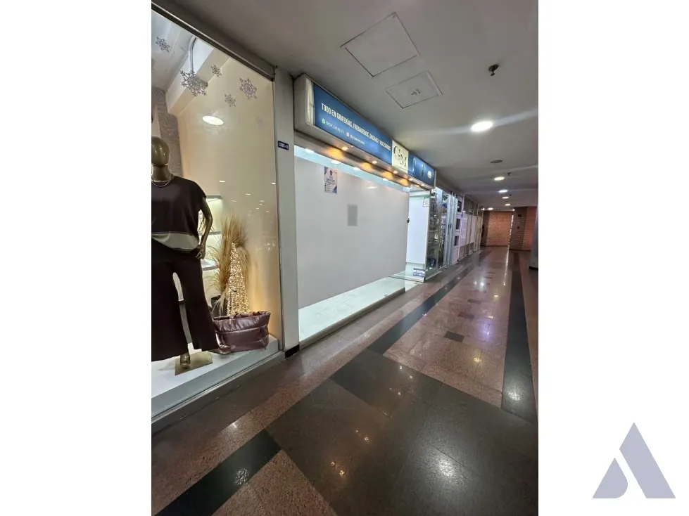 Alquilo local 40m2 El Cafetal 2064 - 5