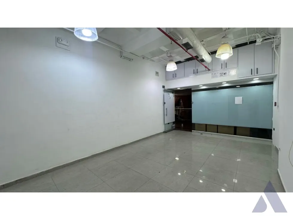 Alquilo local 40m2 El Cafetal 2064 - 10