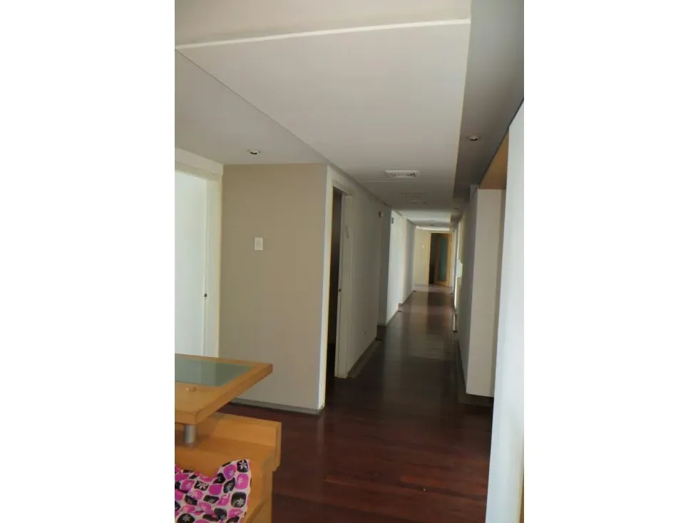 Se vende/alquila oficina/consultorio 215m2 La Castellana 4274 - 6