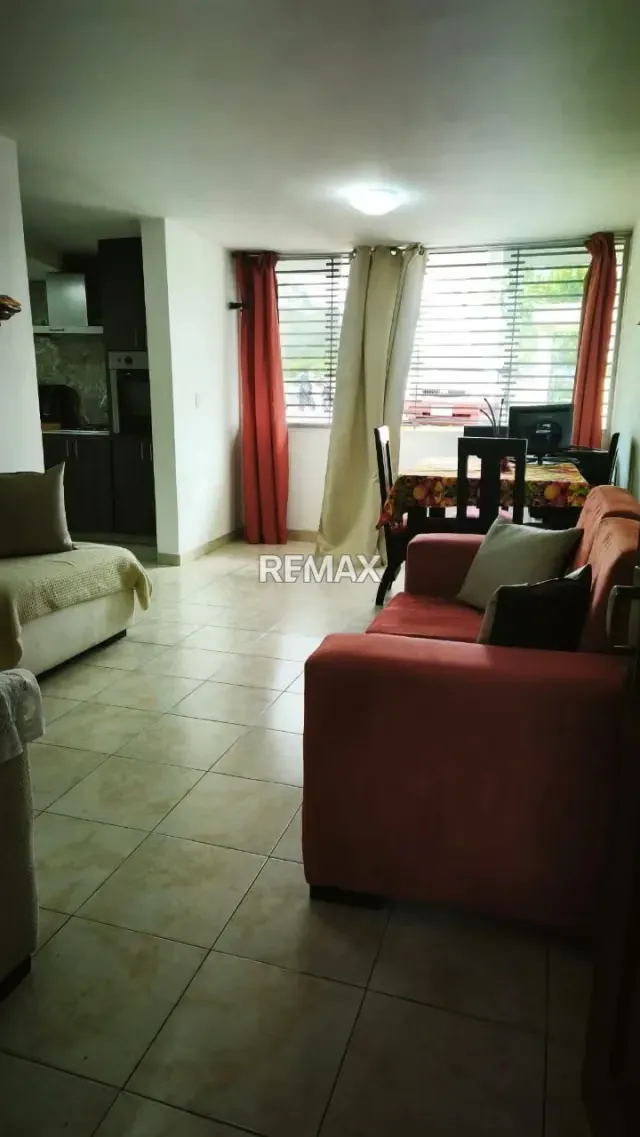 Apartamento en Venta en las Acacias, Planta Baja - 2
