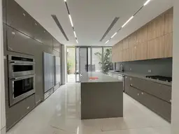 Vista 12