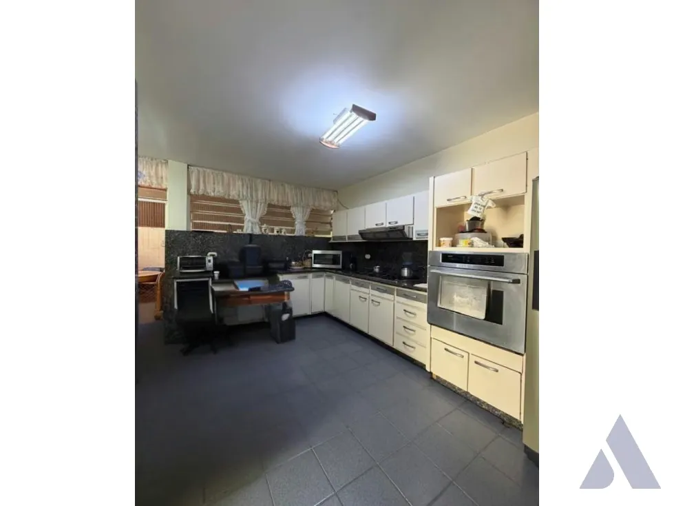 Vendo casa para remodelar 593m2 Caurimare 0271 - 10