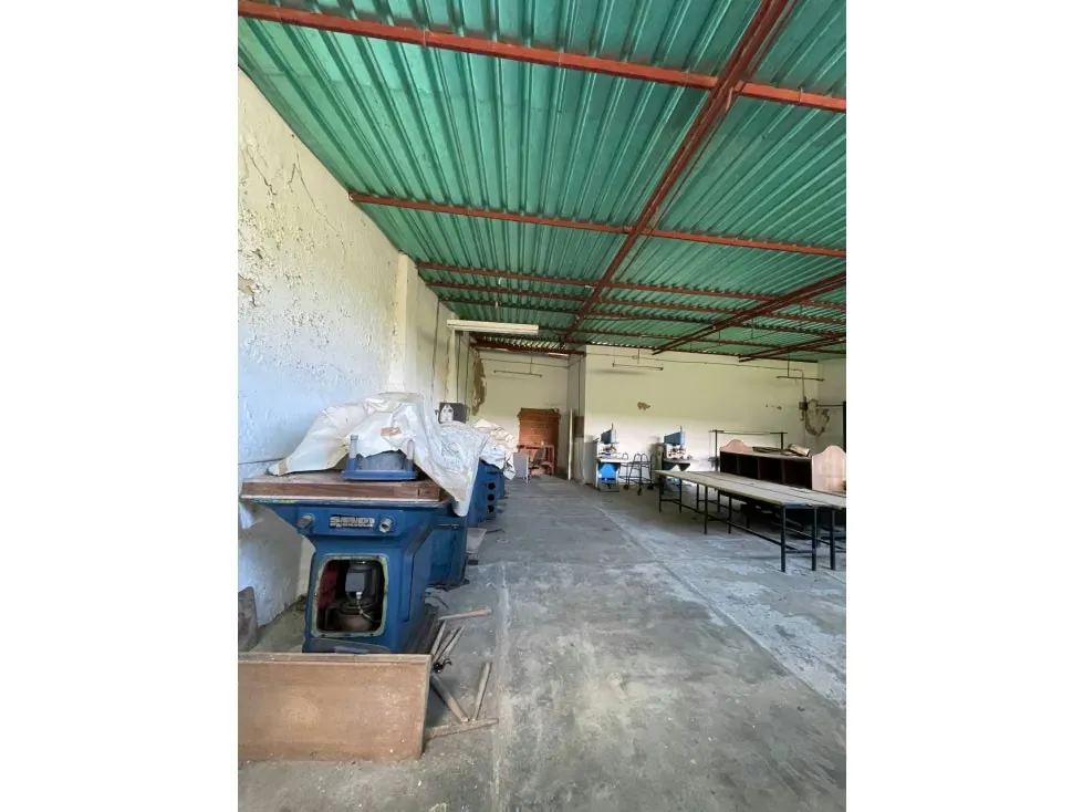 ALQUILER DE LOCAL COMERCIAL PARA ALMACEN UBICADO EN FILAS DE MARICHE - 4