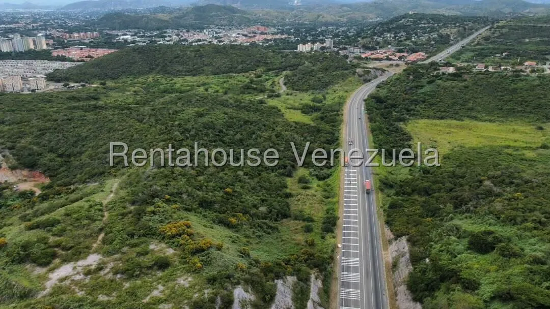 Terreno (Comercial) en Venta en Parroquia Santa Rosa, Lara - 10
