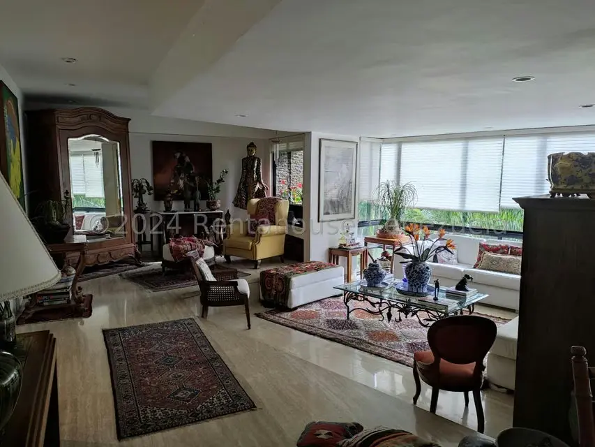 Apartamento (1 Nivel) en Venta en Lomas de La Lagunita, Distrito Metropolitano - 4