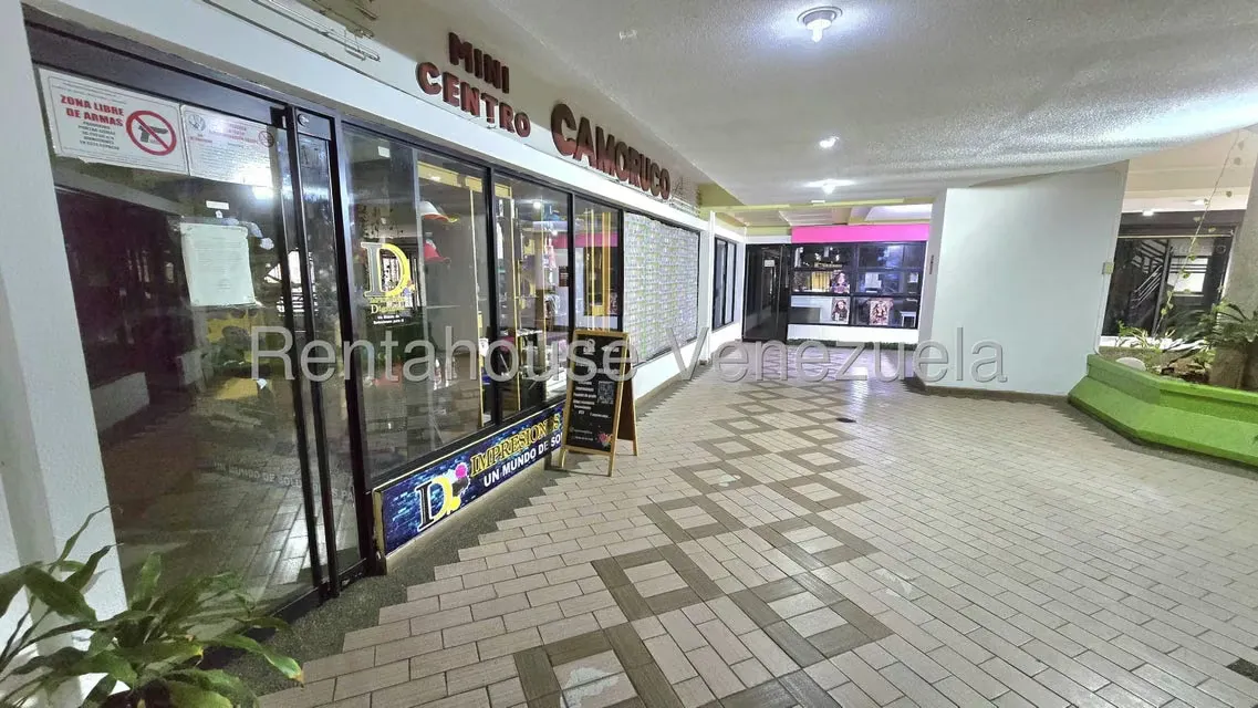 Local Comercial en Alquiler en Avenida Bolivar, Zulia - 2