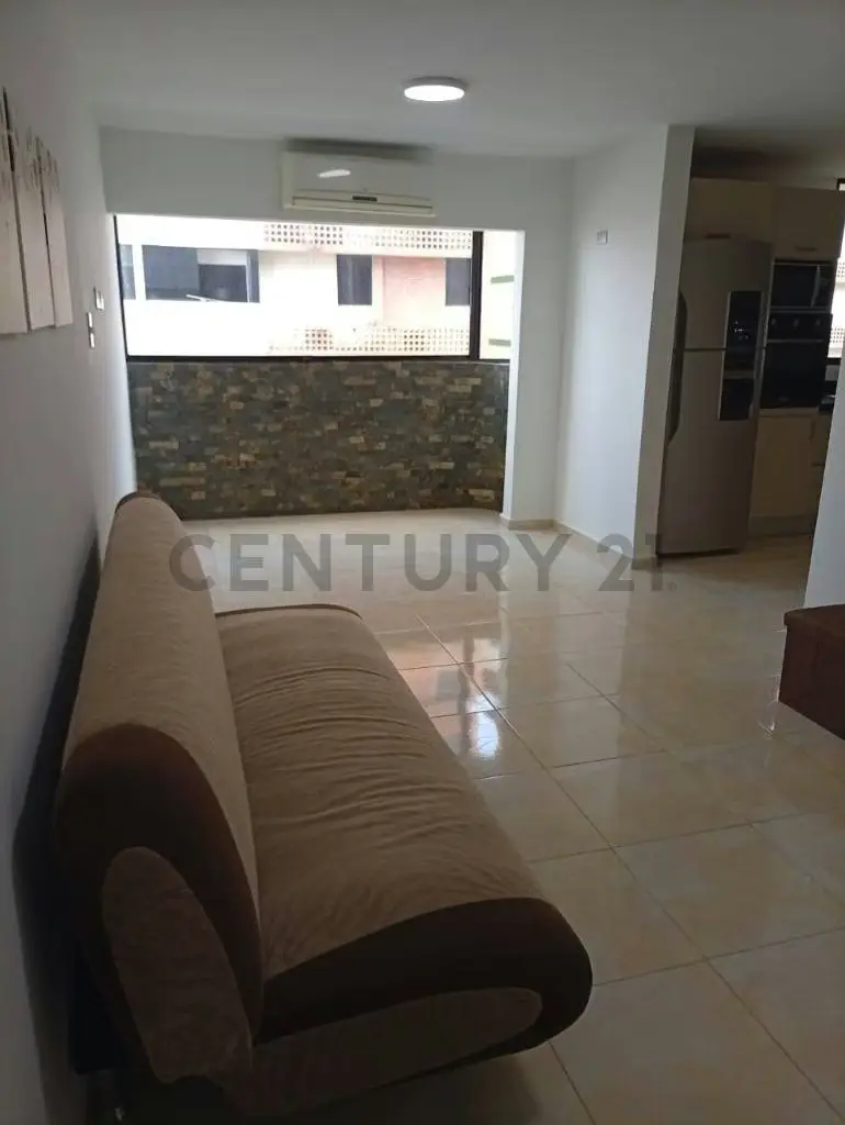 Apartamento amoblado en Alquiler