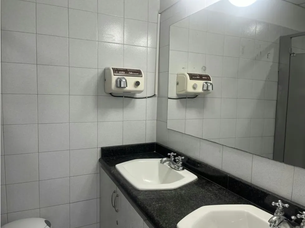 ALQUILER DE OFICINA EN URBANIZACIÓN LAS MERCEDES, MUNICIPIO BARUTA - 30