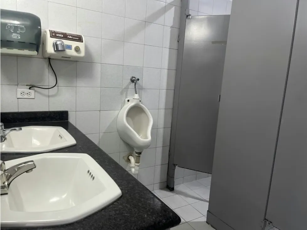 ALQUILER DE OFICINA EN URBANIZACIÓN LAS MERCEDES, MUNICIPIO BARUTA - 31