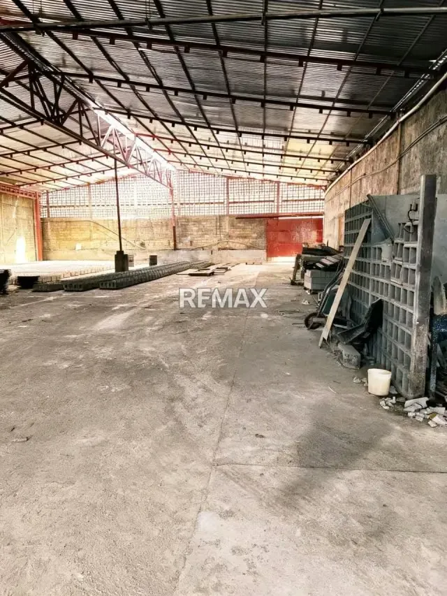 Galpon Industrial de 3.326 m² en San Joaquin de Turmerocon 9m de Altura y Autonomía Energética en San Joaquín**