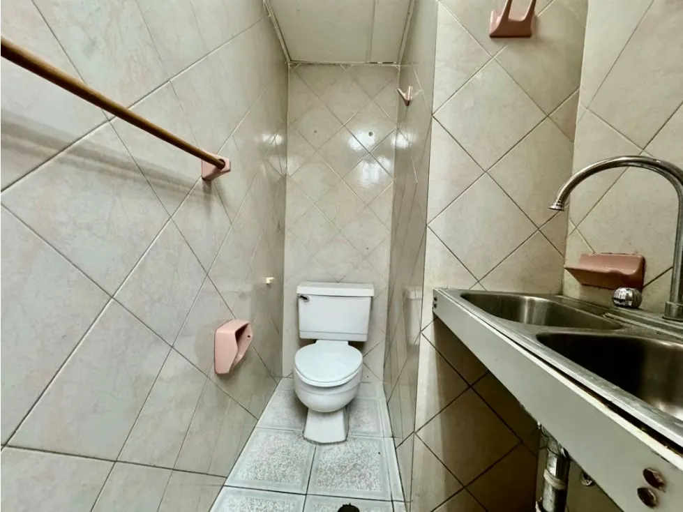 Se vende oficina 245m2 El Rosal - 8