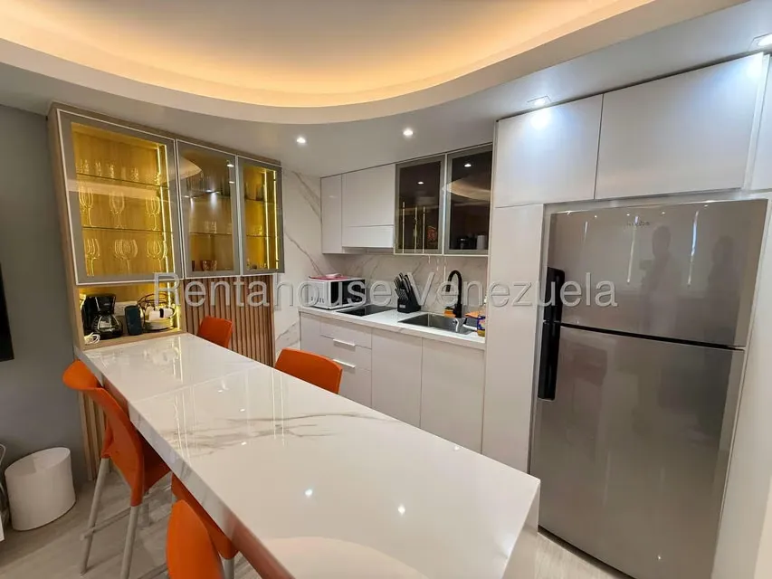 Apartamento (1 Nivel) en Alquiler en Tanaguarena, Vargas - 4