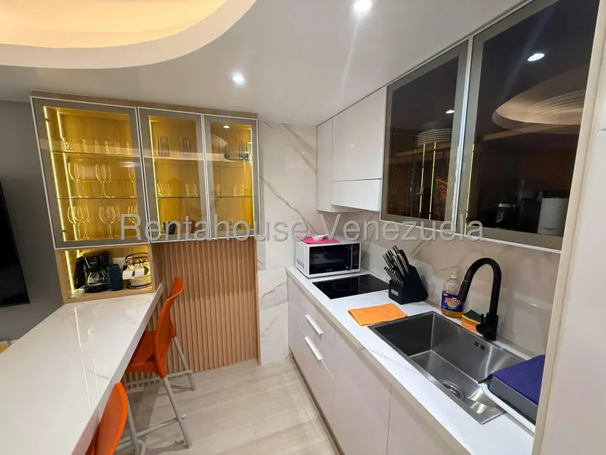 Apartamento (1 Nivel) en Alquiler en Tanaguarena, Vargas - 6