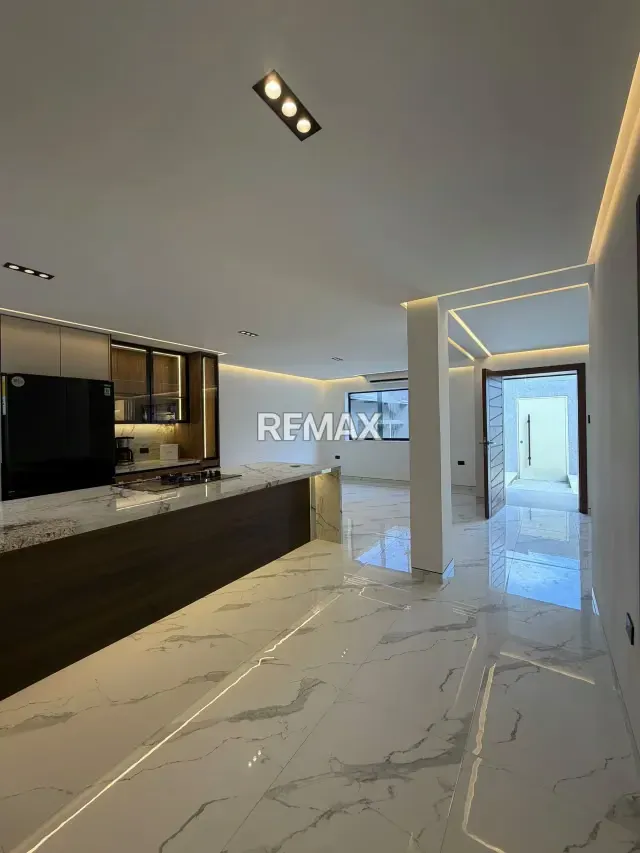 En Venta Casa en el Trigal Centro - Calle cerrada con vigilancia las 24 horas - 5