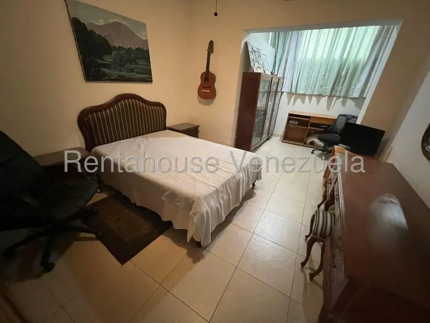 Casa (Duplex) en Venta en La Florida, Distrito Metropolitano - 16