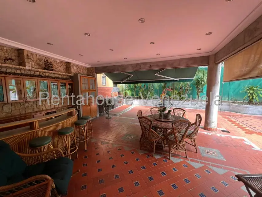 Casa (Duplex) en Venta en La Florida, Distrito Metropolitano - 25