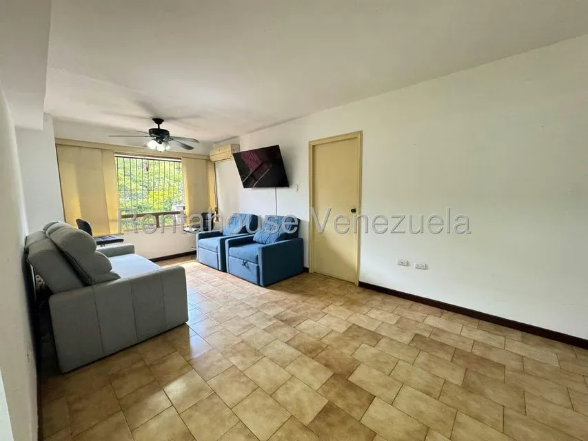 Apartamento (1 Nivel) en Venta en La Urbina, Distrito Metropolitano - 8