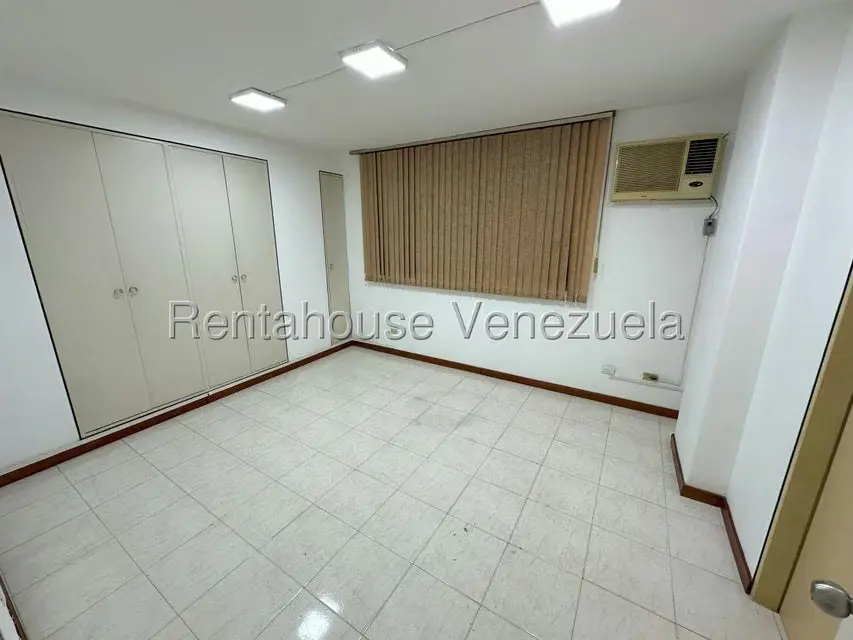 Oficina en Alquiler en Las Mercedes, Distrito Metropolitano - 2