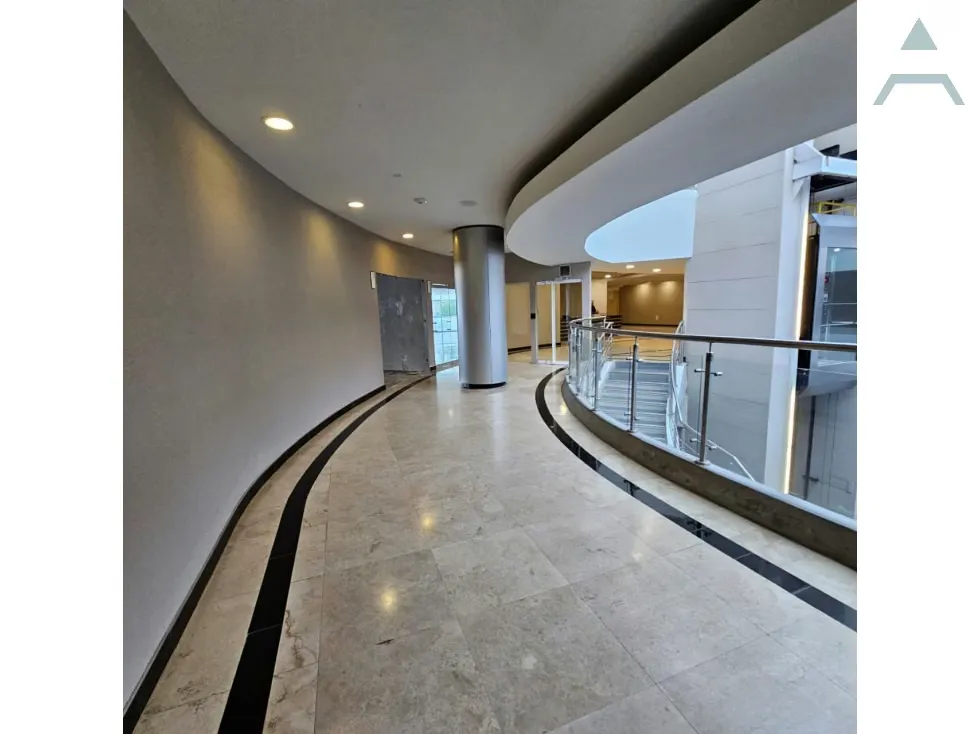 Se Alquila Oficinas desde 50m² a 300m² Cerro Verde - 10