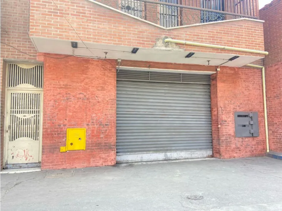 Local Comercial en Alquiler en Catia excelente zona peatonal 200 m2. - 3