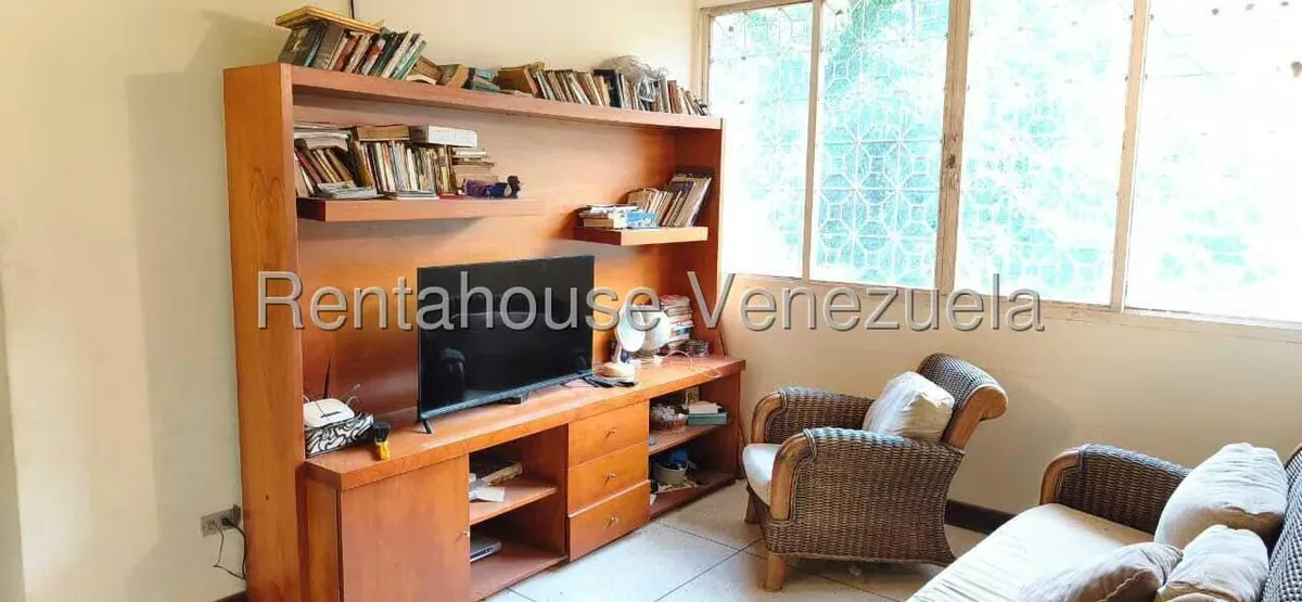 Casa (Multipes Niveles) en Venta en Prados del Este, Distrito Metropolitano - 12