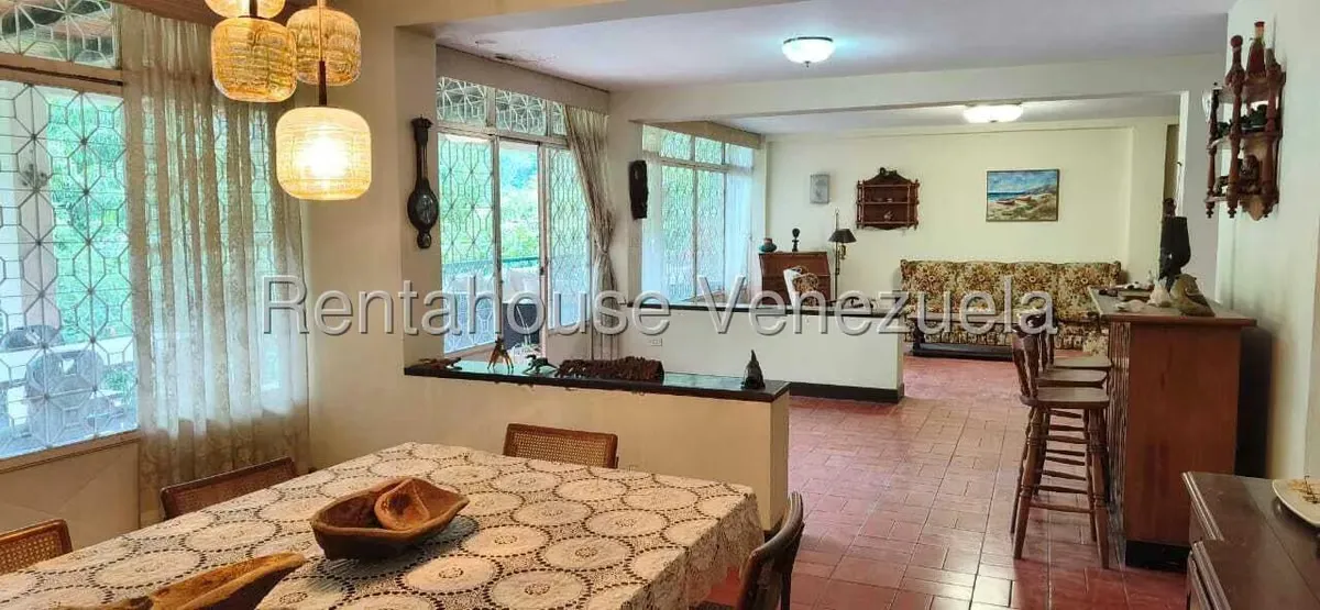 Casa (Multipes Niveles) en Venta en Prados del Este, Distrito Metropolitano - 9